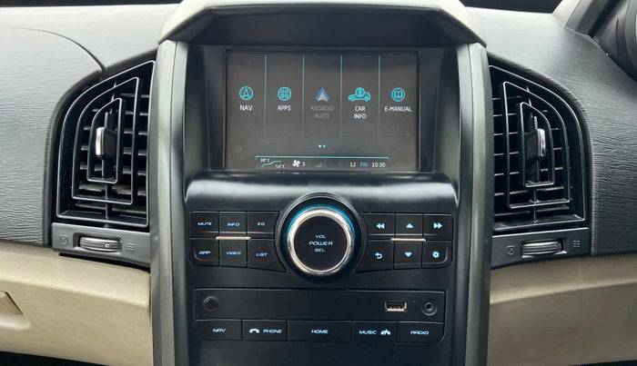 2017 Mahindra XUV500 W10 1.99, Diesel, Manual, 71,597 km, Touchscreen Infotainment System