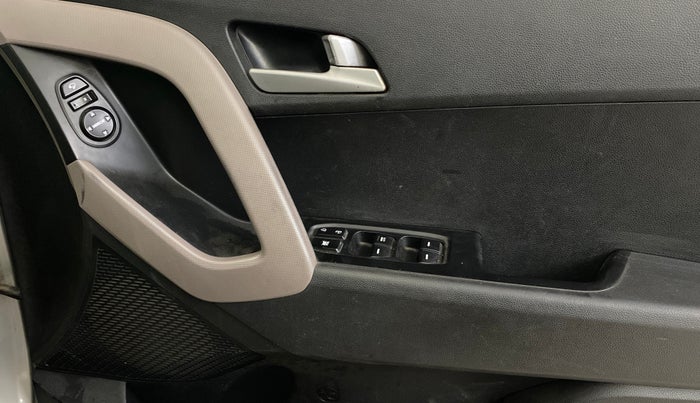 2018 Hyundai Creta SX AT 1.6 PETROL, Petrol, Automatic, 52,652 km, Driver Side Door Panels Control