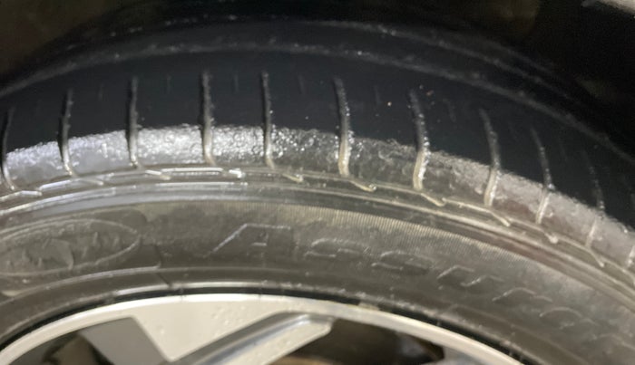 2018 Hyundai Creta SX AT 1.6 PETROL, Petrol, Automatic, 52,652 km, Right Front Tyre Tread