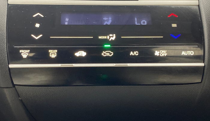 2018 Honda WR-V 1.5 i-DTEC VX MT, Diesel, Manual, 50,148 km, Automatic Climate Control