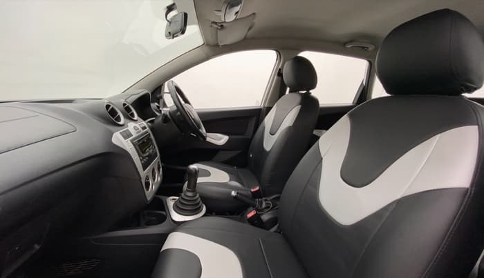 2012 Ford Figo 1.4 TITANIUM DURATORQ, Diesel, Manual, 69,769 km, Right Side Front Door Cabin