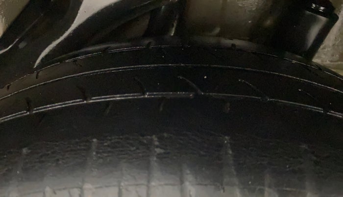 2012 Honda Brio S MT, Petrol, Manual, 66,677 km, Left Rear Tyre Tread