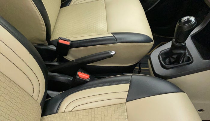 2019 Maruti New Wagon-R VXI 1.0, Petrol, Manual, 70,391 km, Gear Lever