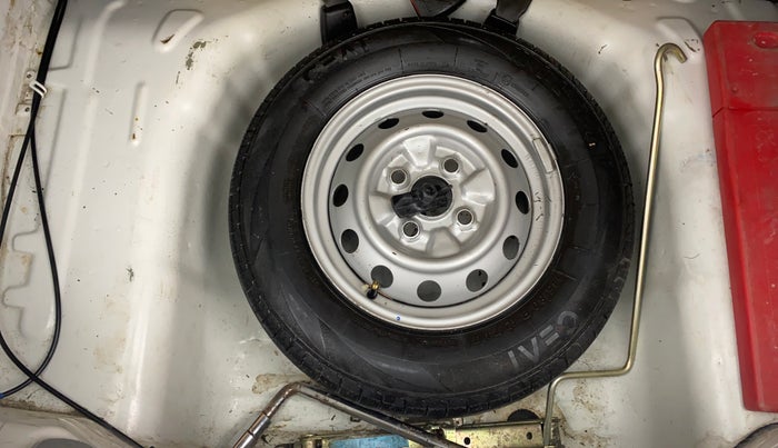 2016 Hyundai Eon ERA +, Petrol, Manual, 32,471 km, Spare Tyre