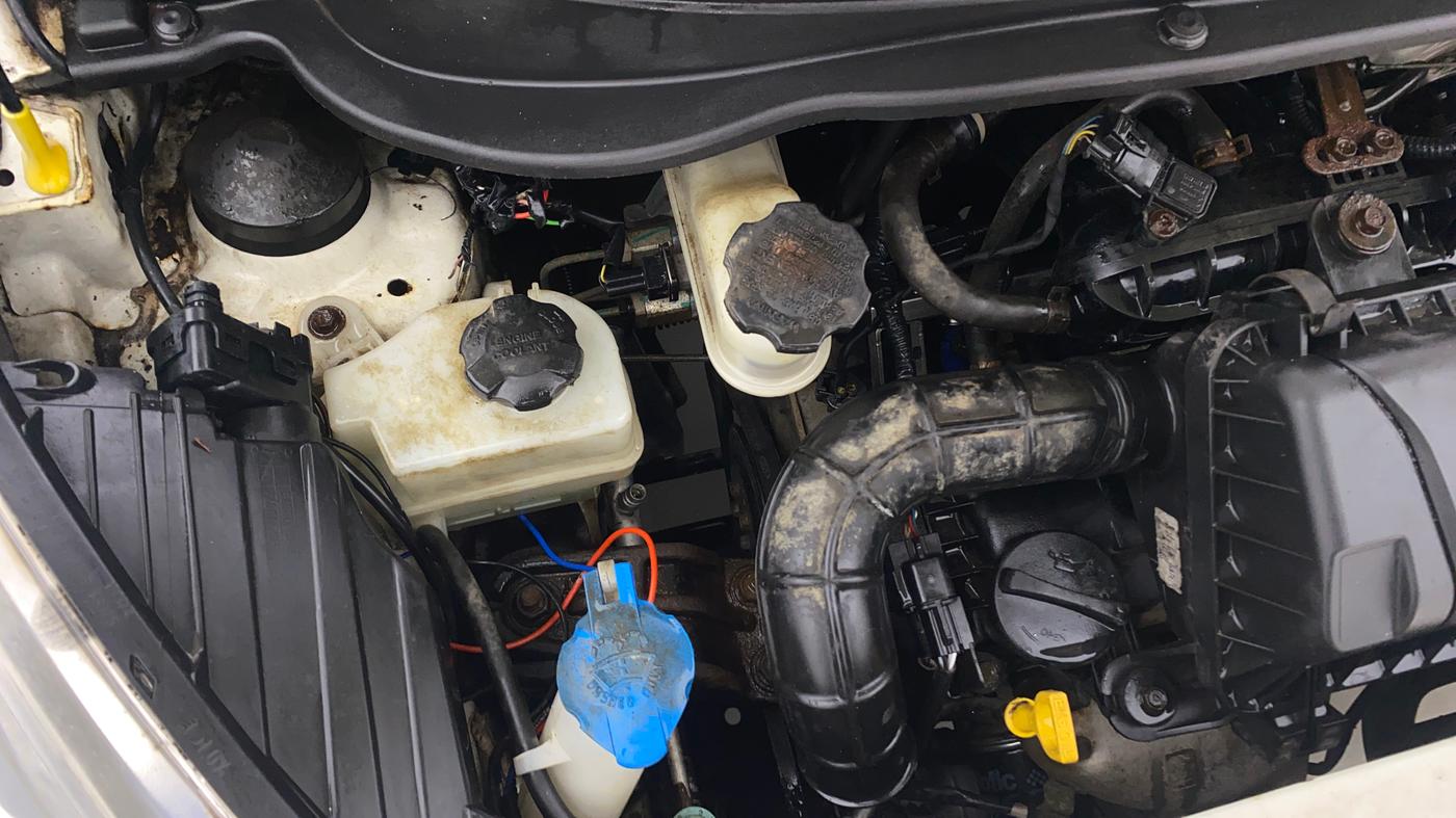 2016 Hyundai Eon ERA +, Petrol, Manual, 33,155 km, Engine View - Right