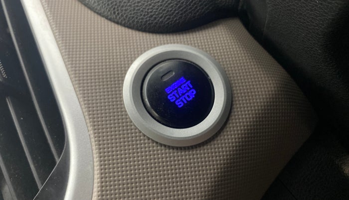 2018 Hyundai Creta SX (O) 1.6 PETROL, Petrol, Manual, 61,741 km, Keyless Start/ Stop Button