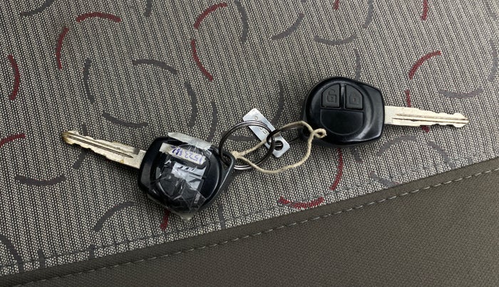 2014 Maruti Wagon R 1.0 VXI, Petrol, Manual, 42,704 km, Key Close Up