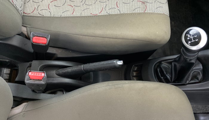 2014 Maruti Wagon R 1.0 VXI, Petrol, Manual, 42,704 km, Gear Lever