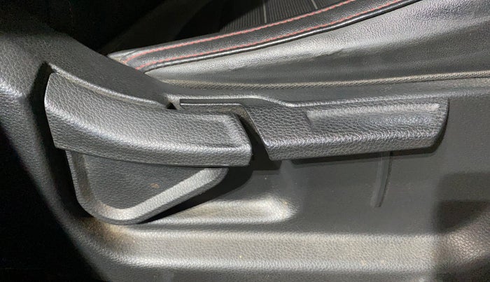 2020 KIA SELTOS GTX 1.4 PETROL, Petrol, Manual, 52,905 km, Driver Side Adjustment Panel