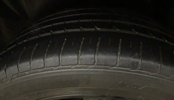 2021 Skoda Rapid STYLE TSI, Petrol, Manual, 47,802 km, Left Rear Tyre Tread