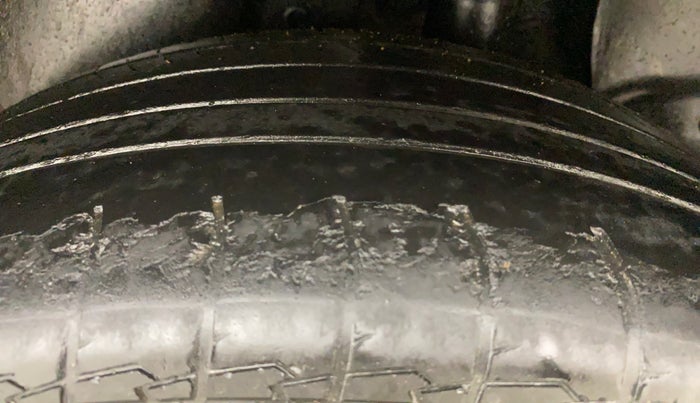 2017 Hyundai Creta SX PLUS AT 1.6 DIESEL, Diesel, Automatic, 96,995 km, Left Rear Tyre Tread