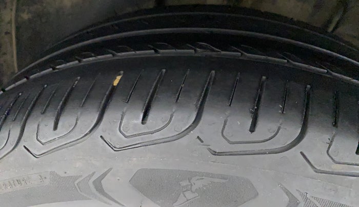 2021 Tata ALTROZ XZ PLUS DIESEL, Diesel, Manual, 40,759 km, Right Rear Tyre Tread