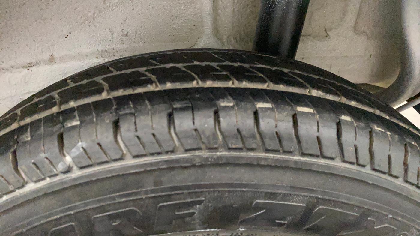 2020 Maruti New Wagon-R LXI CNG 1.0, CNG, Manual, 1,10,176 km, Left Rear Tyre Tread
