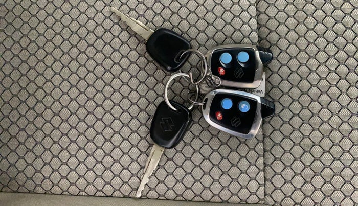 2020 Maruti New Wagon-R LXI CNG 1.0, CNG, Manual, 1,10,515 km, Key Close Up