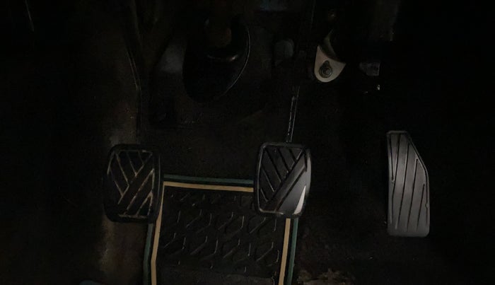 2020 Maruti New Wagon-R LXI CNG 1.0, CNG, Manual, 1,10,515 km, Pedals