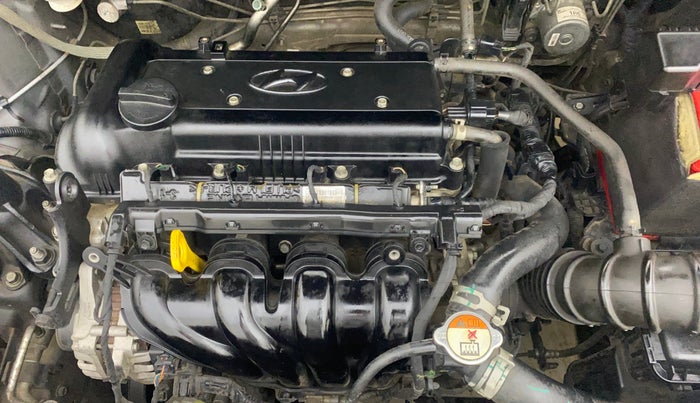 2016 Hyundai Verna 1.6 VTVT S, Petrol, Manual, 77,899 km, Engine View