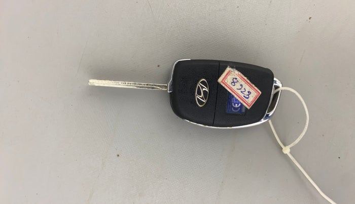 2016 Hyundai Verna 1.6 VTVT S, Petrol, Manual, 77,899 km, Key Close Up