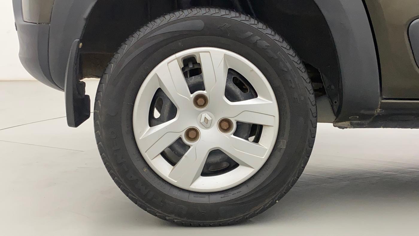 2017 Renault Kwid RXT 0.8 (O), Petrol, Manual, 49,595 km, Right Rear Wheel