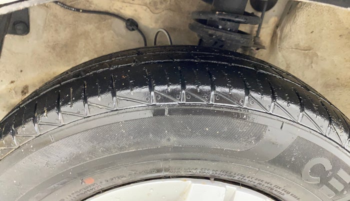 2020 Maruti Alto LXI, Petrol, Manual, 57,964 km, Left Front Tyre Tread