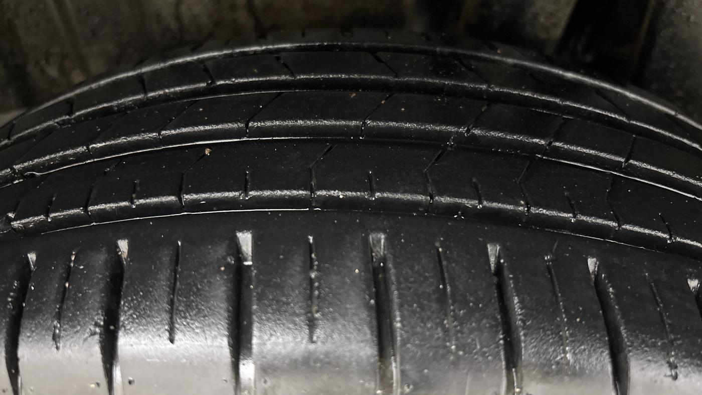 2022 Maruti Baleno ALPHA 1.2 AGS, Petrol, Automatic, 12,268 km, Left Rear Tyre Tread