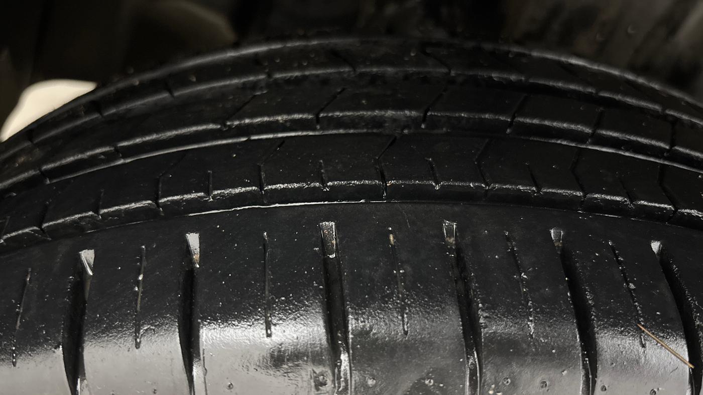 2022 Maruti Baleno ALPHA 1.2 AGS, Petrol, Automatic, 12,268 km, Right Rear Tyre Tread