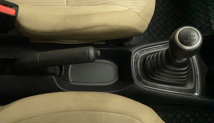 2020 Honda Amaze 1.2L I-VTEC V, Petrol, Manual, 30,688 km, Gear Lever