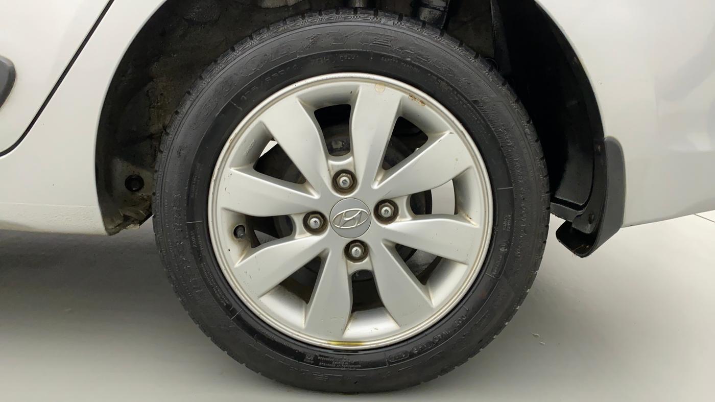 2014 Hyundai Xcent SX 1.2 (O), Petrol, Manual, 29,695 km, Left Rear Wheel
