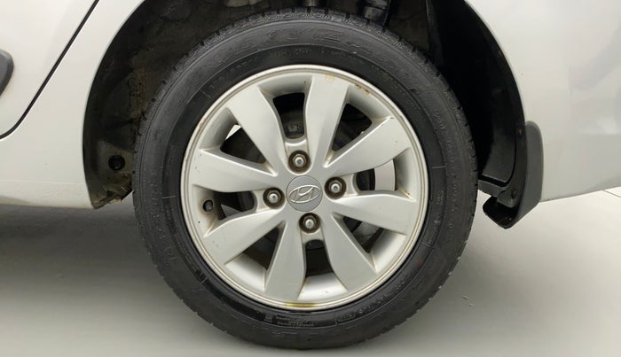2014 Hyundai Xcent SX 1.2 (O), Petrol, Manual, 29,695 km, Left Rear Wheel