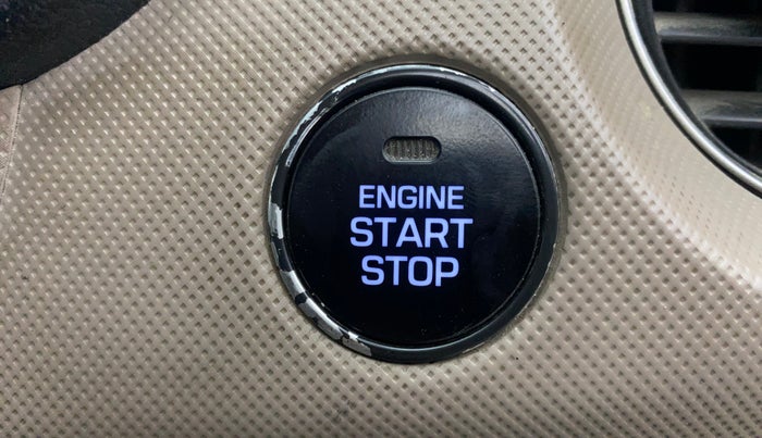 2015 Hyundai Xcent SX 1.2, Petrol, Manual, 1,20,441 km, Keyless Start/ Stop Button