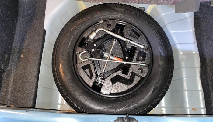 2022 Tata PUNCH ADVENTURE MT, Petrol, Manual, 12,008 km, Spare Tyre