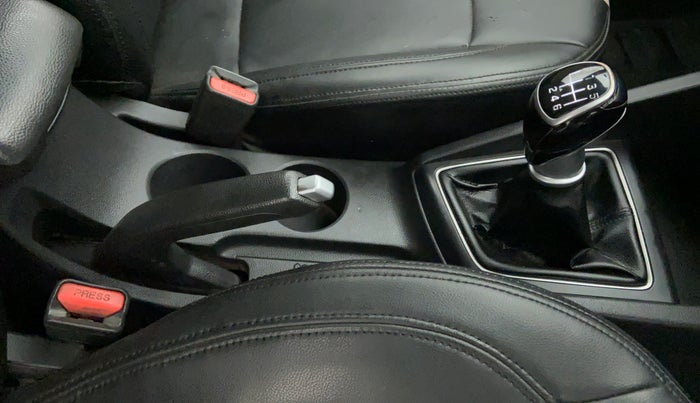 2014 Hyundai Elite i20 SPORTZ (O) 1.4, Diesel, Manual, 73,924 km, Gear Lever