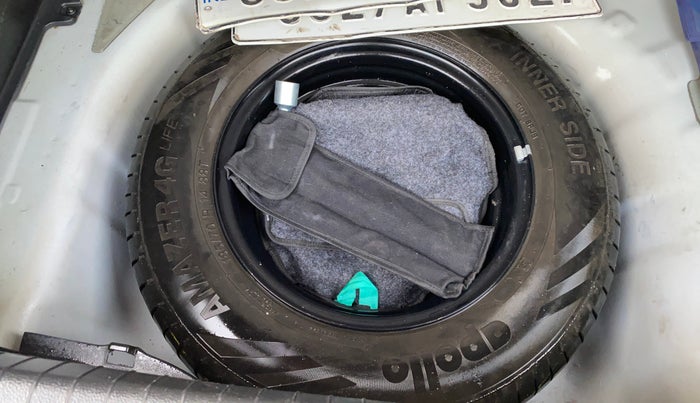 2015 Hyundai Elite i20 MAGNA 1.4 CRDI, Diesel, Manual, 1,42,570 km, Spare Tyre