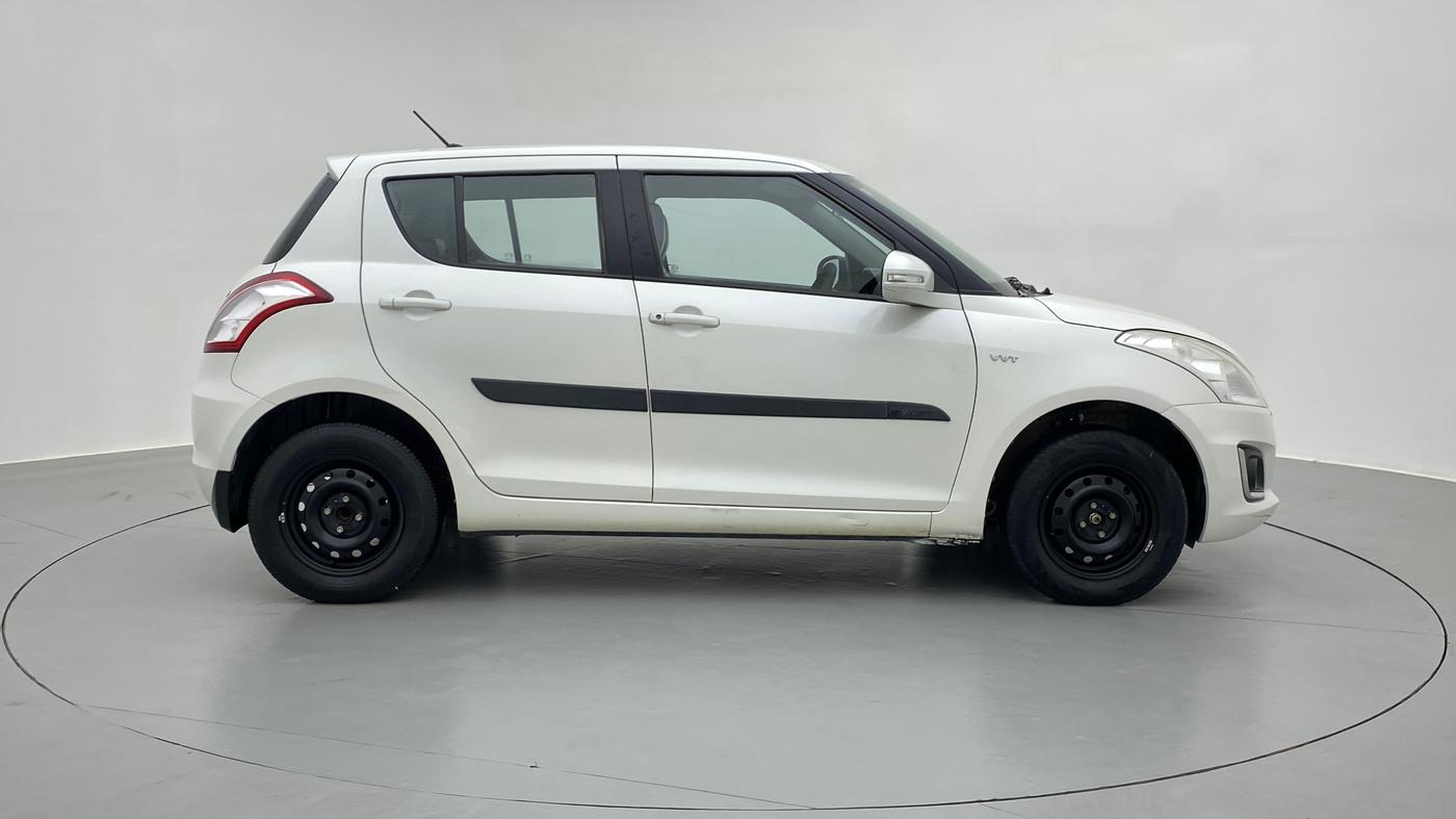 2015 Maruti Swift VXI D, Petrol, Manual, 54,070 km, Right Side View