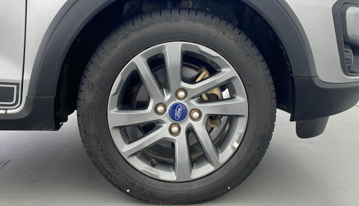 2019 Ford FREESTYLE TITANIUM 1.2 TI-VCT MT, Petrol, Manual, 28,856 km, Right Front Wheel