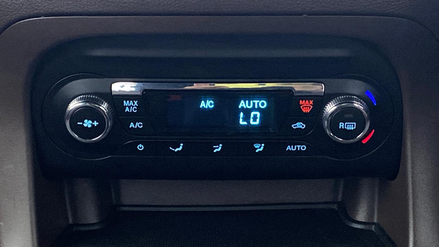 2019 Ford FREESTYLE TITANIUM 1.2 TI-VCT MT, Petrol, Manual, 28,856 km, Automatic Climate Control