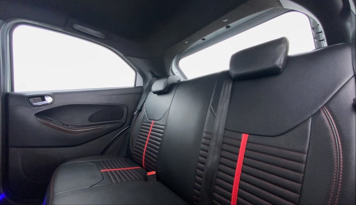 2019 Ford FREESTYLE TITANIUM 1.2 TI-VCT MT, Petrol, Manual, 28,856 km, Right Side Rear Door Cabin