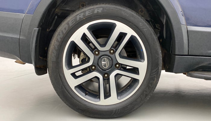 2018 Tata Hexa Varicor 400 XTA, Diesel, Automatic, 21,386 km, Right Rear Wheel
