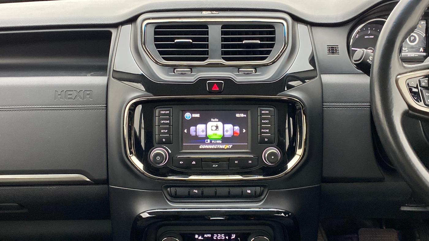 2018 Tata Hexa Varicor 400 XTA, Diesel, Automatic, 21,386 km, Air Conditioner