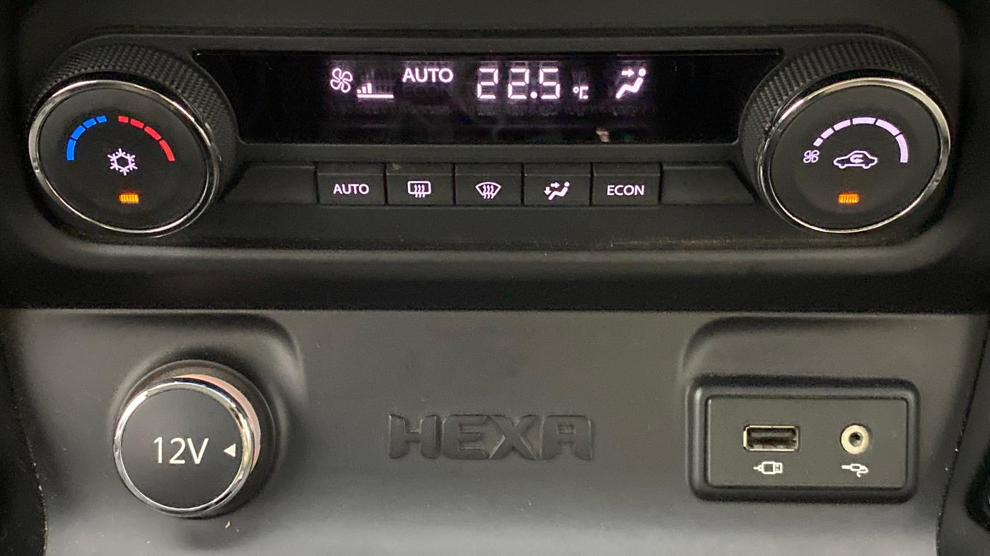2018 Tata Hexa Varicor 400 XTA, Diesel, Automatic, 21,386 km, Automatic Climate Control