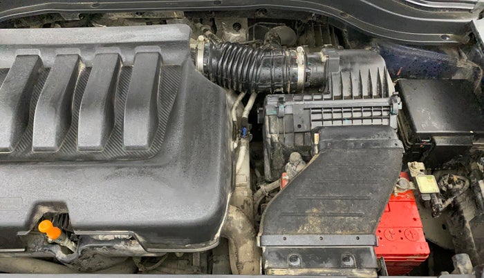 2022 Mahindra XUV700 AX 7 P AT 7 STR, Petrol, Automatic, 53,385 km, Engine View - Left