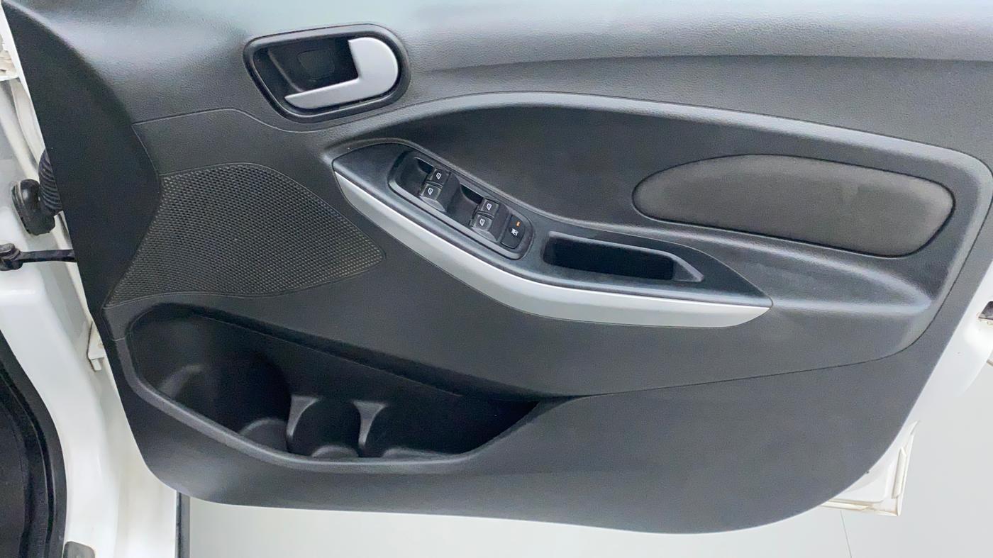 2018 Ford FREESTYLE TREND 1.5 TDCI MT, Diesel, Manual, 66,930 km, Driver Side Door Panels Control