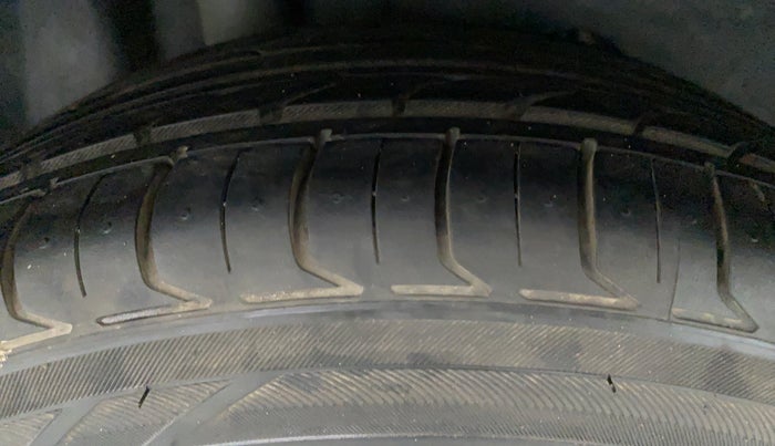 2018 Ford FREESTYLE TREND 1.5 TDCI MT, Diesel, Manual, 66,930 km, Right Rear Tyre Tread