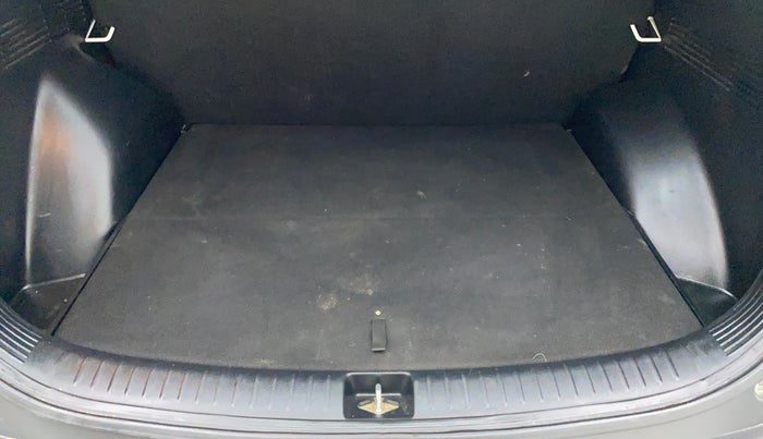 2019 KIA SELTOS HTK 1.5 DIESEL, Diesel, Manual, 53,070 km, Boot Inside