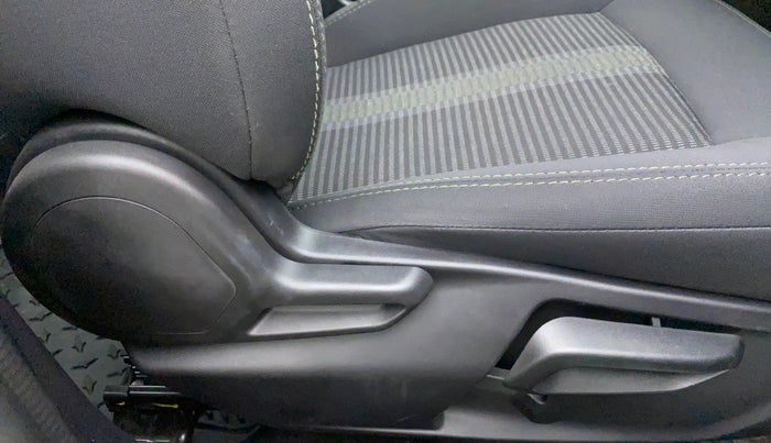 2023 Tata TIAGO NRG XT MT, Petrol, Manual, 2,992 km, Driver Side Adjustment Panel