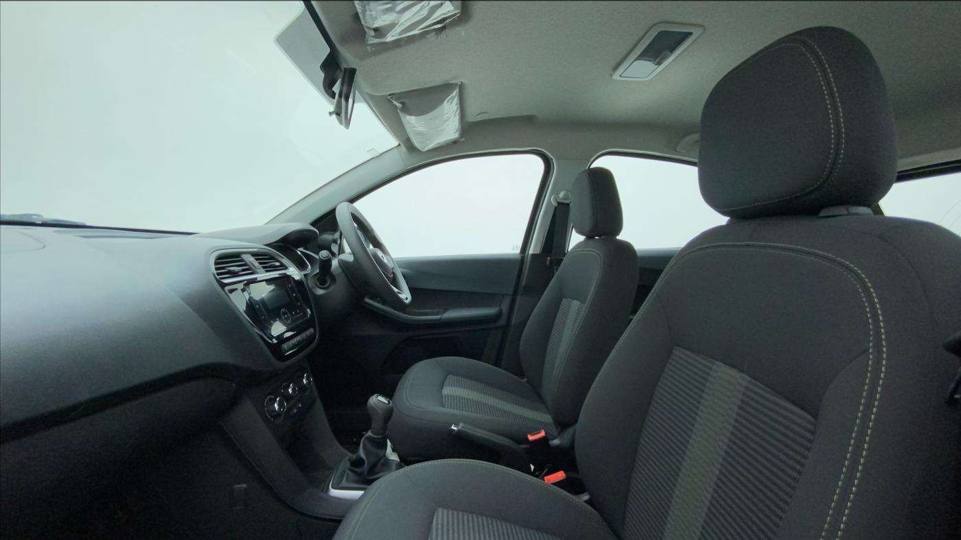 2023 Tata TIAGO NRG XT MT, Petrol, Manual, 2,992 km, Right Side Front Door Cabin