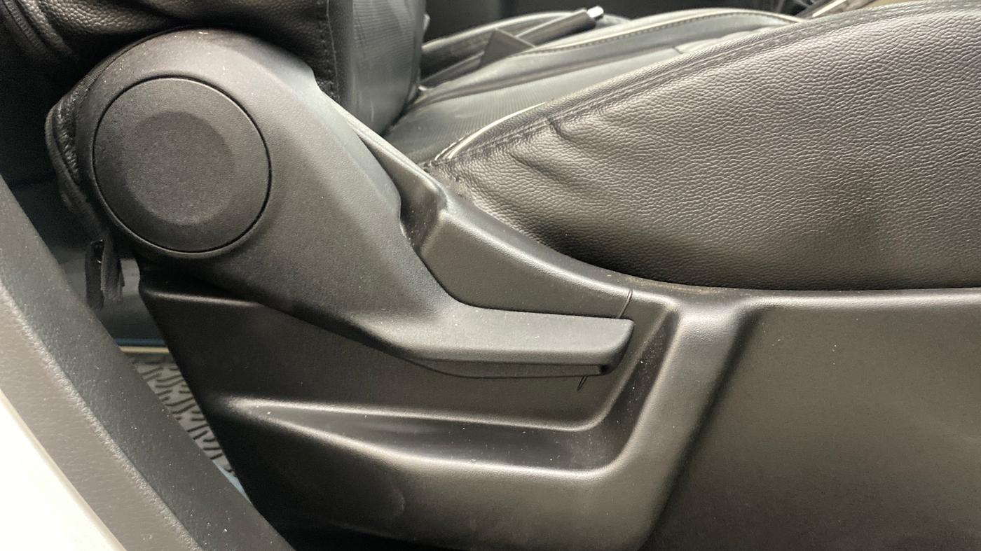 2022 Maruti New Wagon-R ZXI 1.2, Petrol, Manual, 30,697 km, Driver Side Adjustment Panel