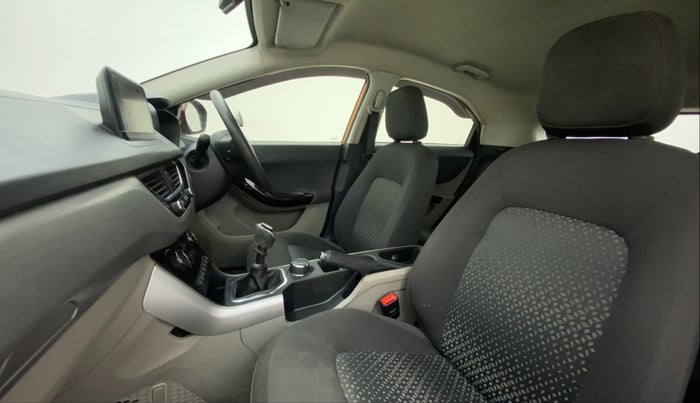 2018 Tata NEXON XZ 1.5, Diesel, Manual, 85,052 km, Right Side Front Door Cabin