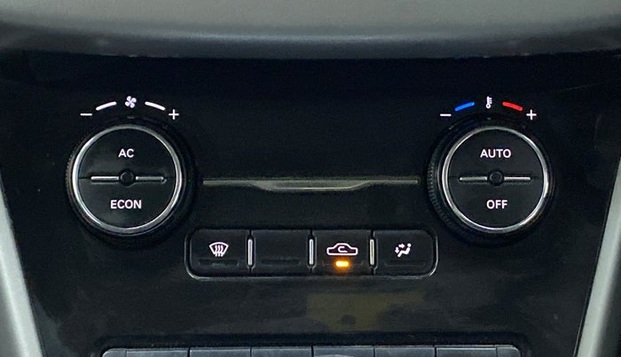 2018 Tata NEXON XZ 1.5, Diesel, Manual, 85,052 km, Automatic Climate Control