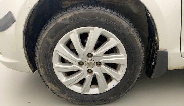 2015 Maruti Swift Dzire ZDI, Diesel, Manual, 30,593 km, Left Front Wheel