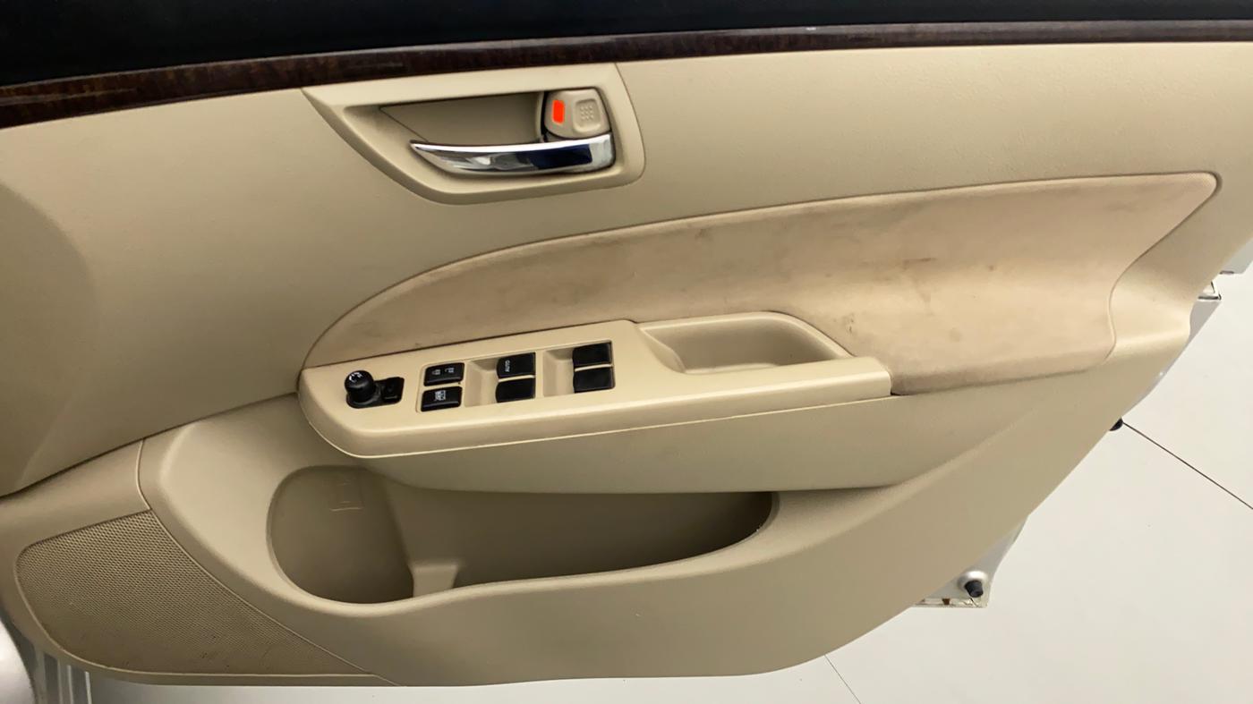 2015 Maruti Swift Dzire ZDI, Diesel, Manual, 30,593 km, Driver Side Door Panels Control